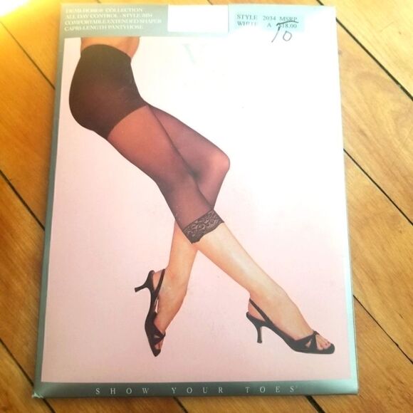 Vanessa Ryan Demi Hose - Picture 1 of 4